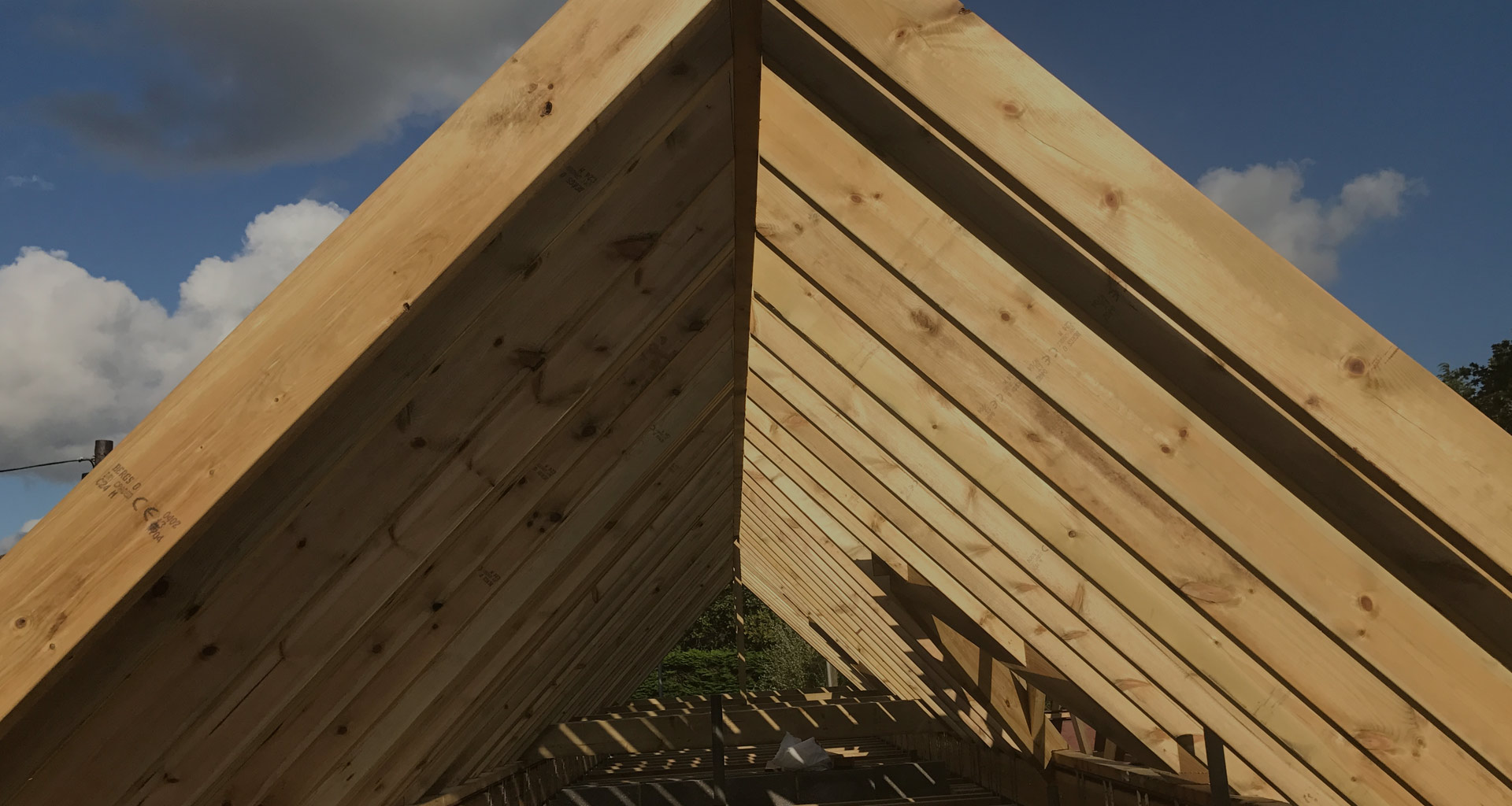 Travaux de charpente à Beauchamp (95250) dans le Val d'Oise (95)